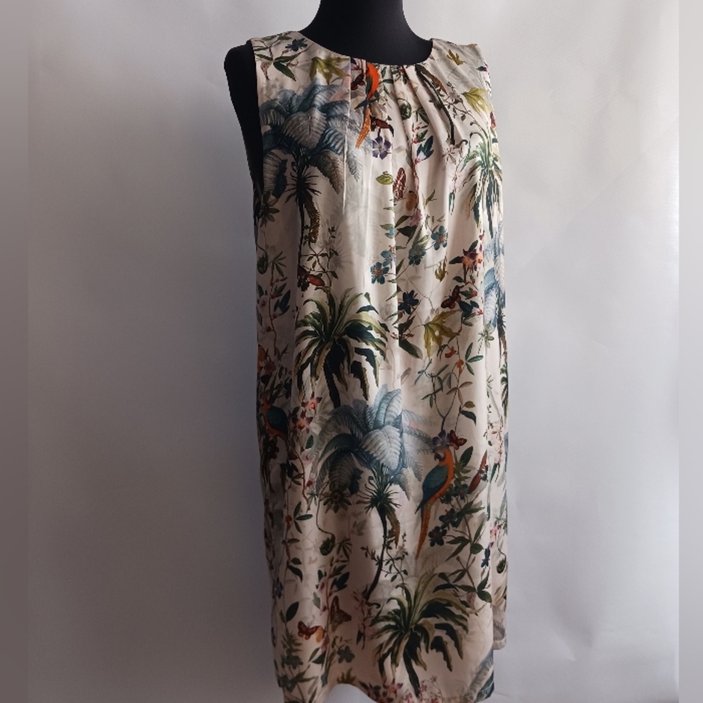H&M Floral Print shift dress